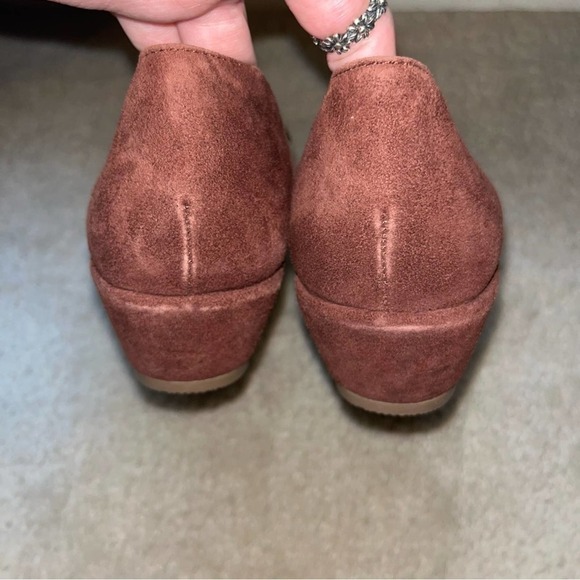 L'amour Des Pieds Suede Leather Slip on Wedge Shoes Size 7 - Picture 3 of 6